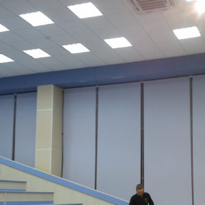 Рулонные шторы в учебной аудитории ВУЗа Новороссийска